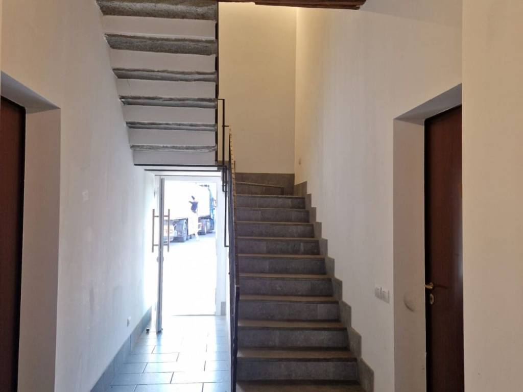 Appartamento a Cantù in Via Milano - Foto 5