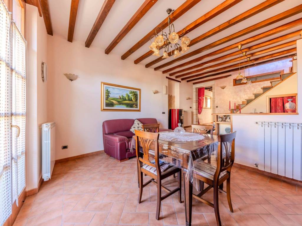 Casa indipendente a Capodimonte in Largo del Pero, 10 - Foto 4
