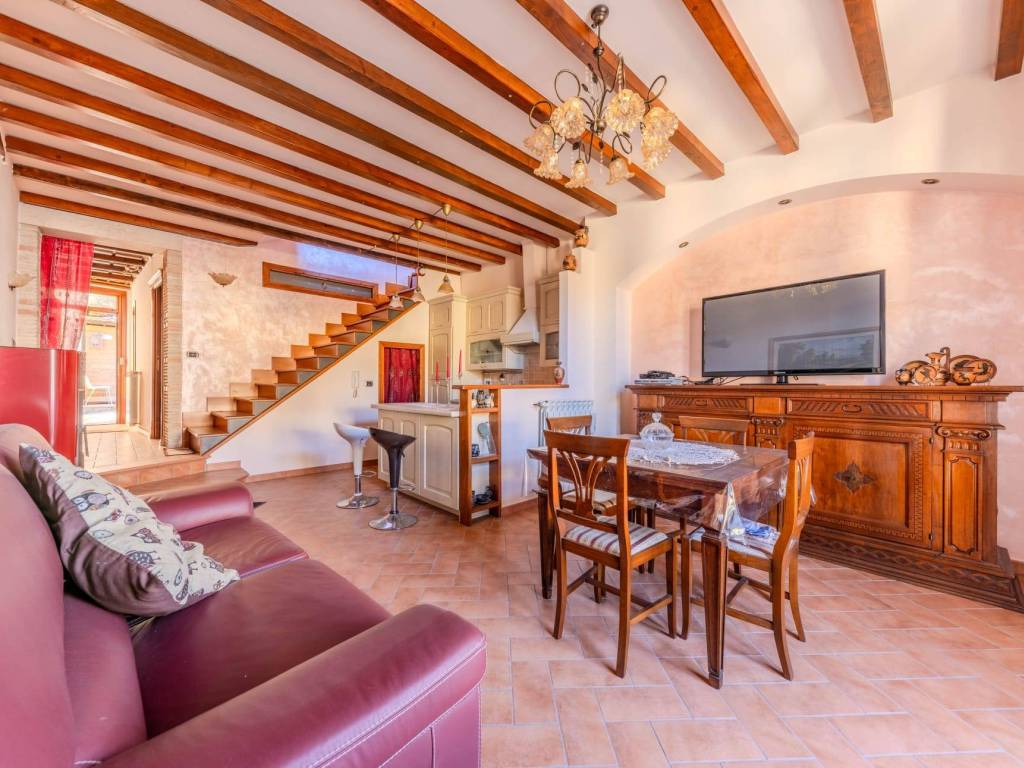Casa indipendente a Capodimonte in Largo del Pero, 10 - Foto 5