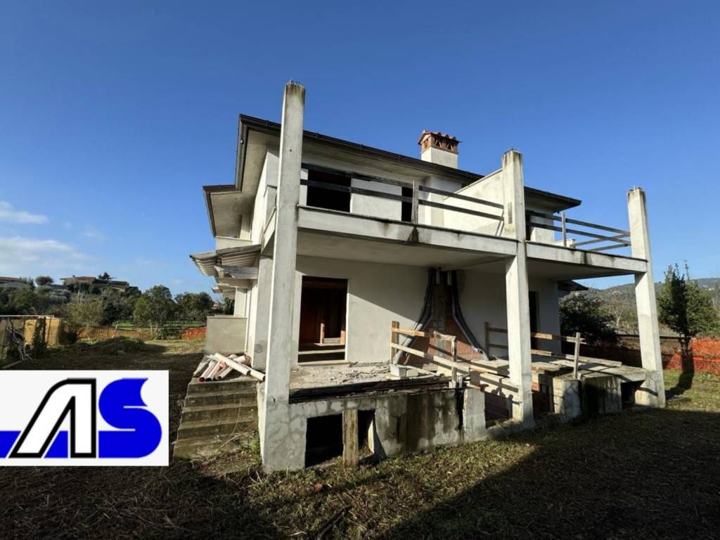 Villa a Camaiore in Via Acquarella - Foto 4