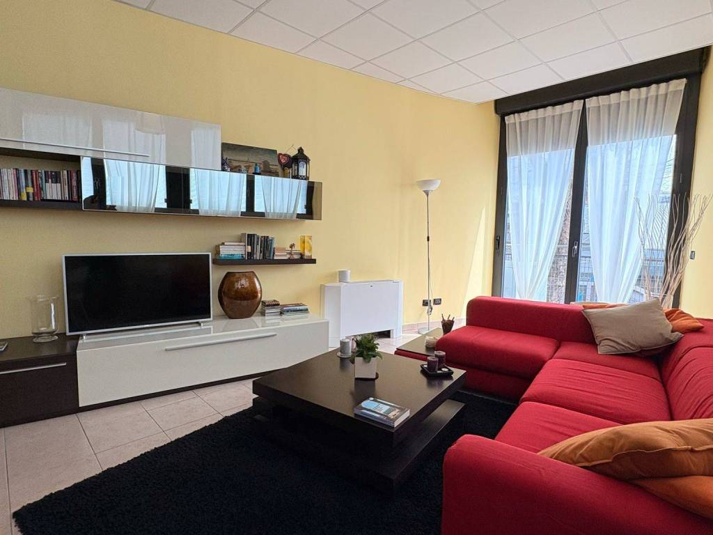 Appartamento a Milano in Viale Eugenio Brizi, 6 - Foto 2