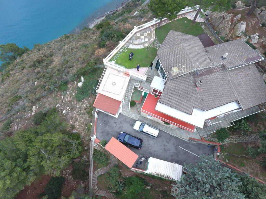 Villa a Andora in Strada Cornice del Capo, 4 - Foto 2