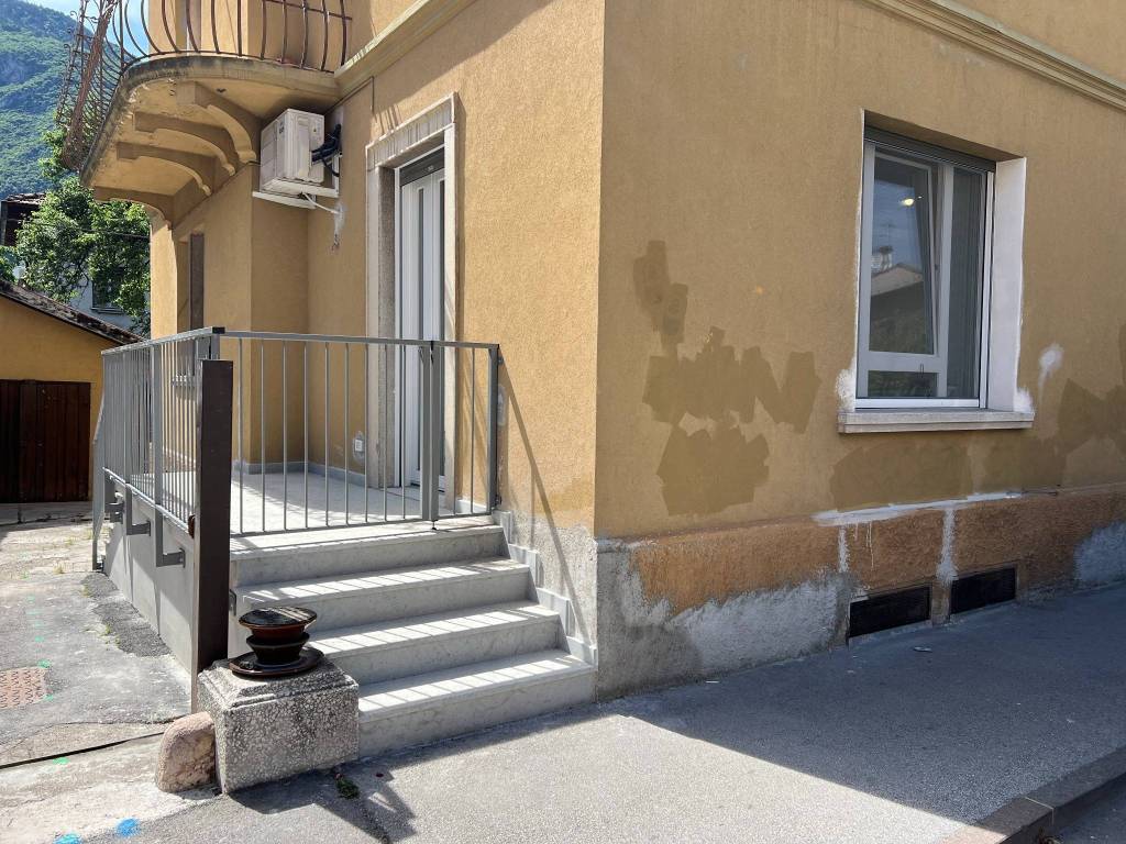 Appartamento a Trento in Via Giovanni e Tina Lorenzoni, 5 - Foto 2