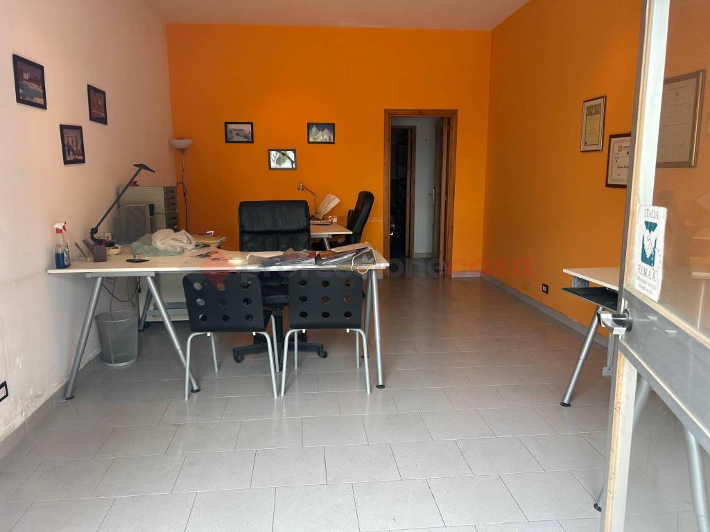 Immobile a Grottaglie in Viale Alcide De Gasperi, 23 - Foto 3