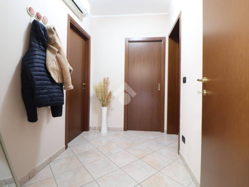 Appartamento a Porto mantovano in VIA gramsci, 1 - Foto 4