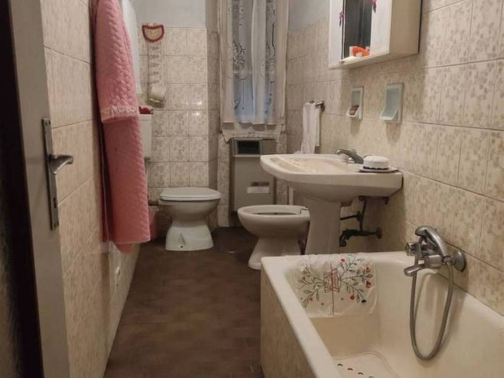 Villa a Avolasca in Strada Comunale Tortona Garbagna - Foto 5