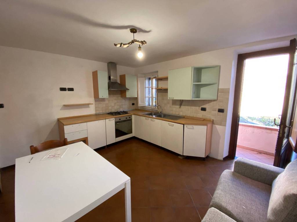 Casa indipendente a Lucca in Via della Chiesa XVIII - Foto 4
