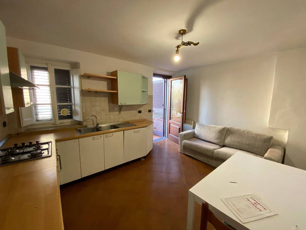 Casa indipendente a Lucca in Via della Chiesa XVIII - Foto 5
