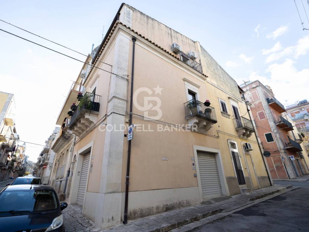 Casa indipendente a Ragusa in Via Trento, 3 - Foto 3