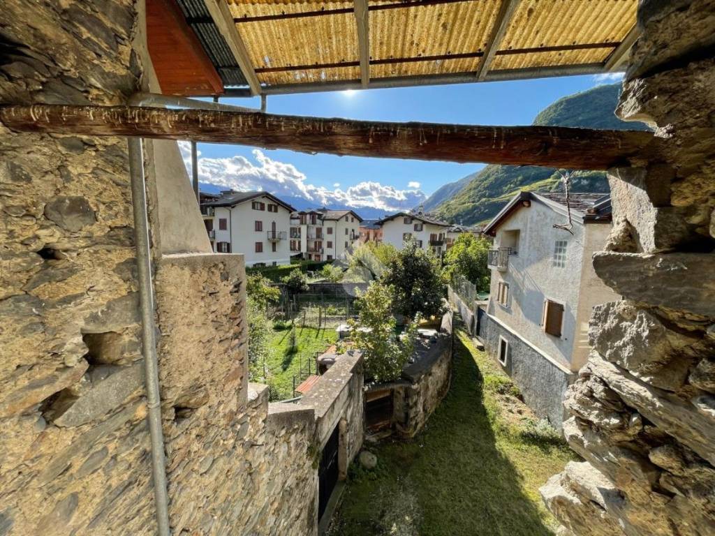 Casa indipendente a Tirano in Via S. Rocco - Foto 2