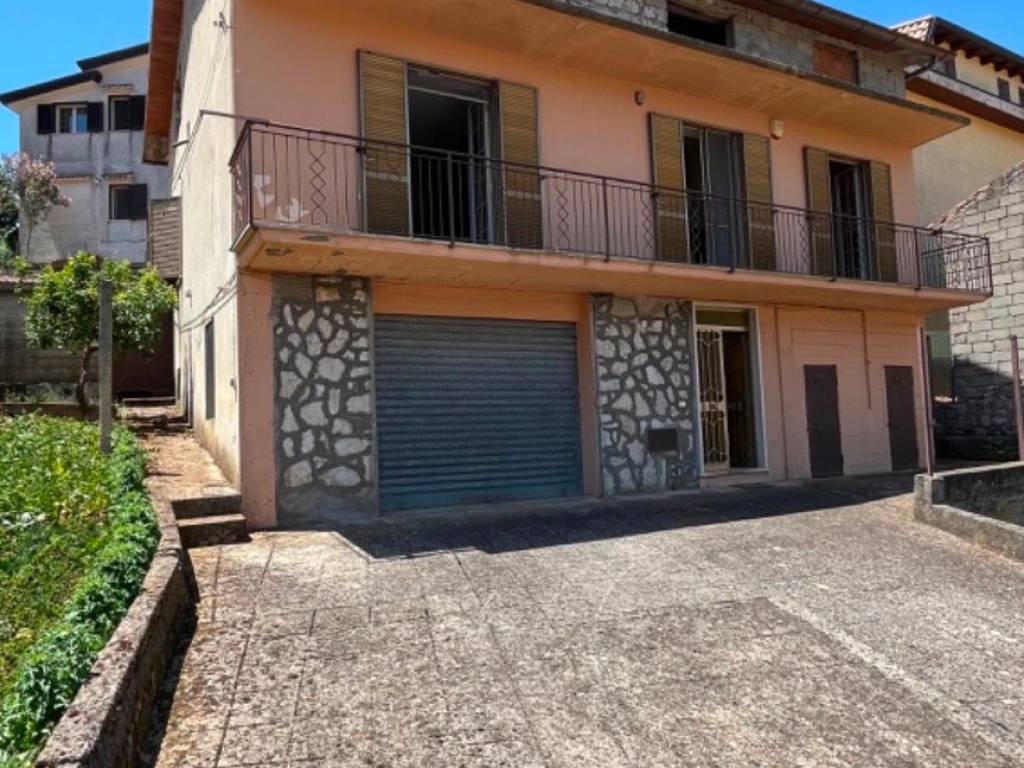 Villa a Lenola in Via Fratelli Rosselli - Foto 2