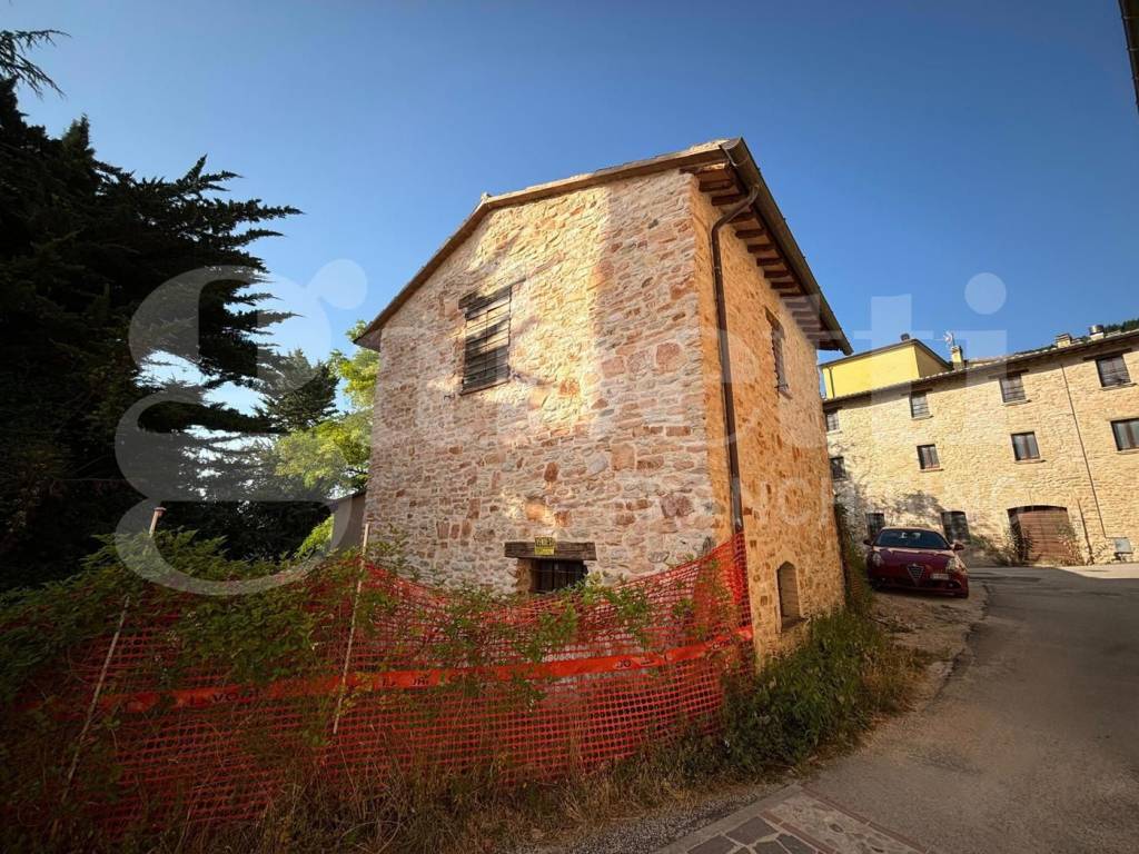 Casa indipendente a Nocera umbra in Colle di Nocera, 121 - Foto 4