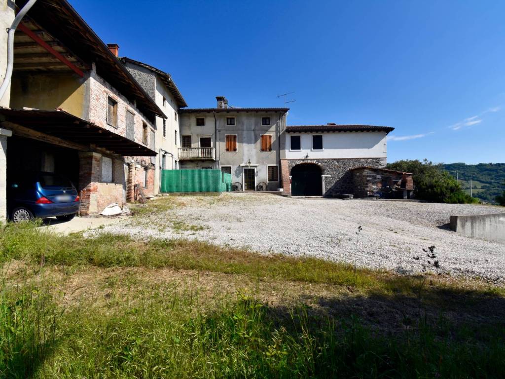 Rustico / casale a Chiampo in via laghi - Foto 3