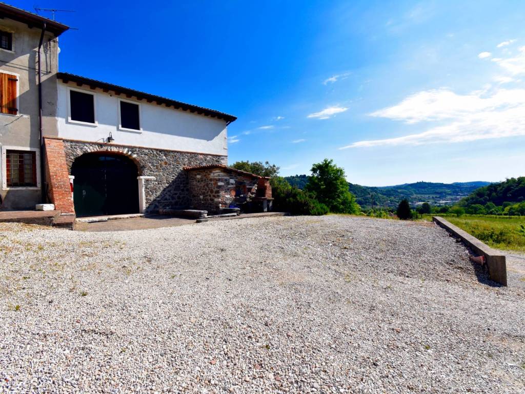 Rustico / casale a Chiampo in via laghi - Foto 5
