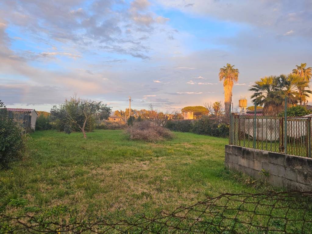 Terreno a Latina in Strada Provinciale Monfalcone - Foto 1