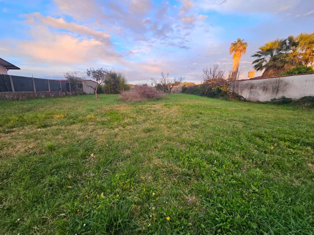 Terreno a Latina in Strada Provinciale Monfalcone - Foto 2