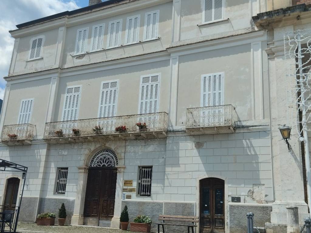 Palazzo / stabile a Atina in Piazza Giuseppe Garibaldi - Foto 2