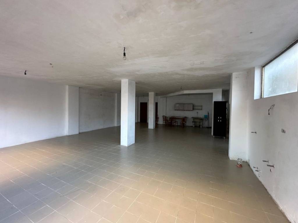 Box / garage a Scafa in Via 1 Maggio, 147 - Foto 5