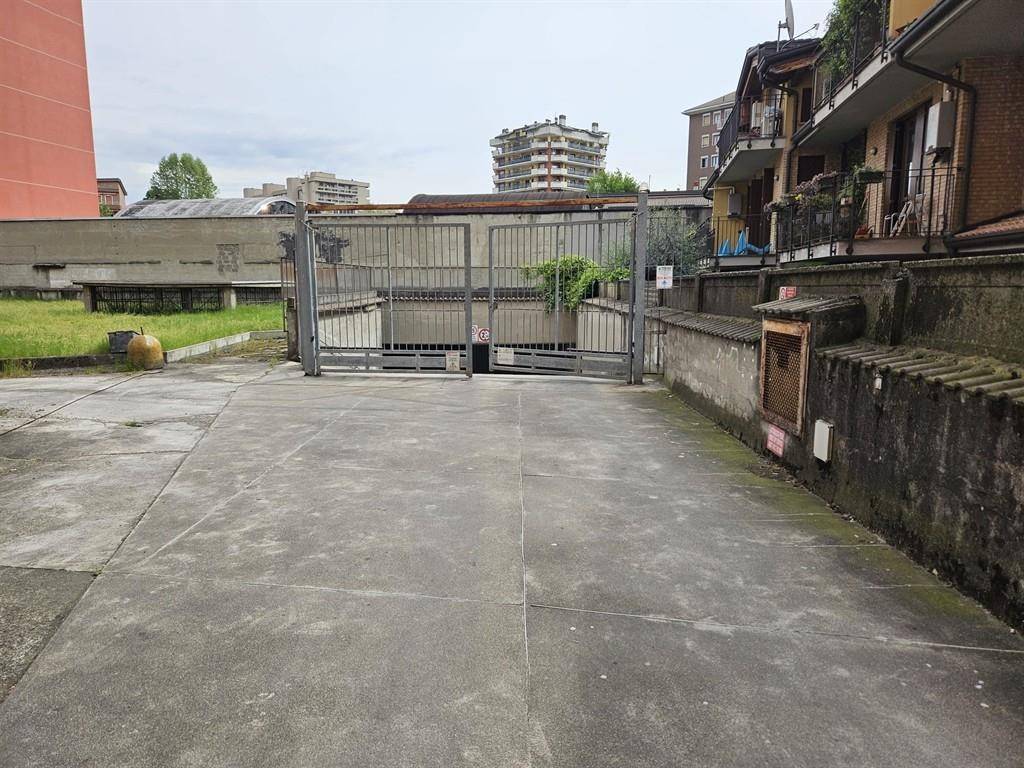 Box / garage a Cinisello balsamo in Vicolo Villa Rachele, 9 - Foto 3