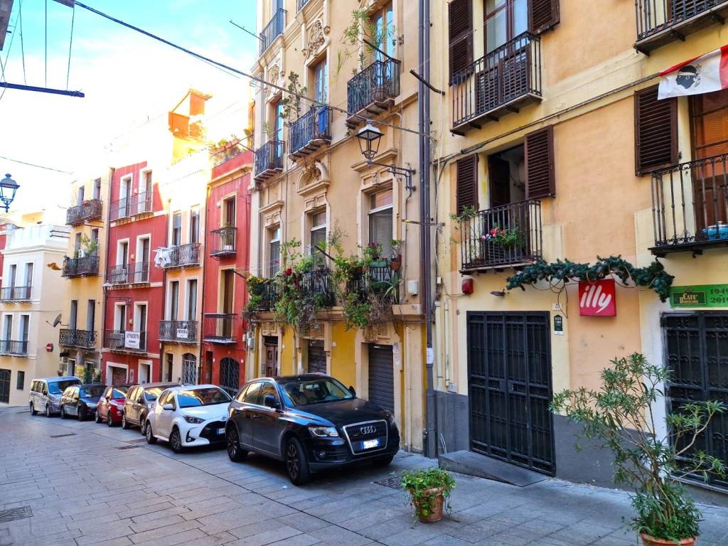 Immobile a Cagliari in Via Barcellona - Foto 2