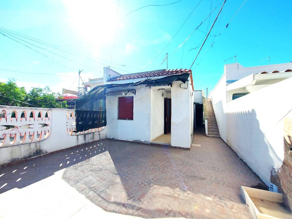 Villa a Torchiarolo in Via Dell' Angelo, 11 - Foto 2