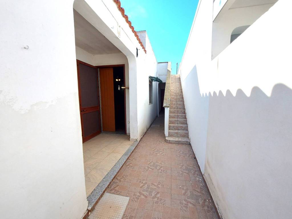 Villa a Torchiarolo in Via Dell' Angelo, 11 - Foto 4