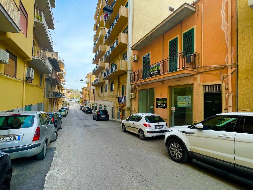 Casa indipendente a Canicattì in Via Angelo Augello - Foto 3
