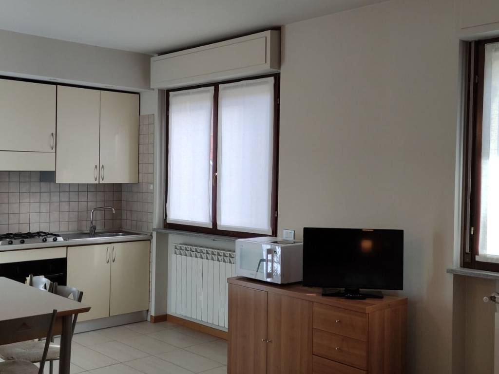 Appartamento a Borgosesia in Via Luigi Gilodi - Foto 3