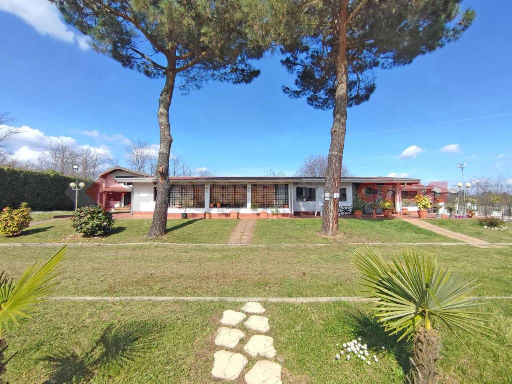 Casa indipendente a Invorio in Via Dell'usellino - Foto 2