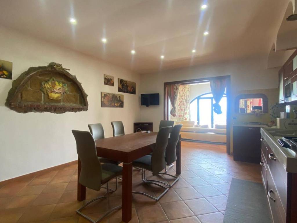 Appartamento a Castel volturno in Viale del Mare, 165 - Foto 4