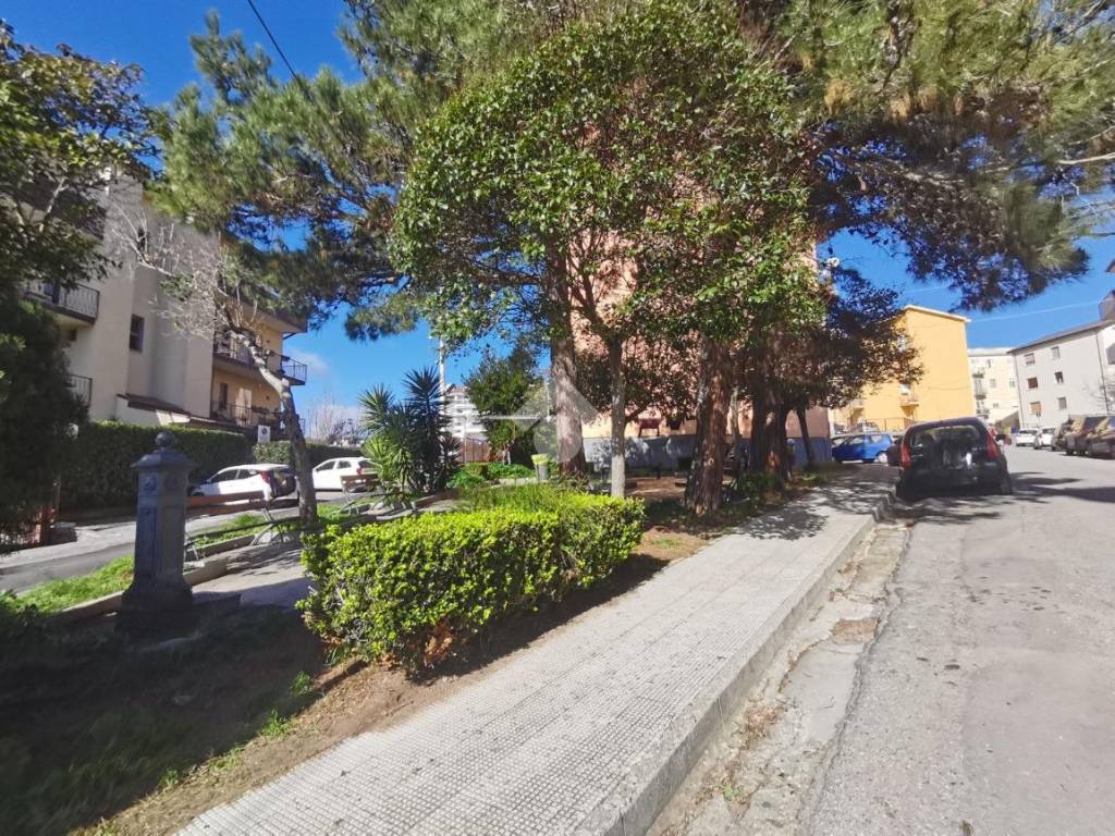 Appartamento a Catanzaro in VIA ANTONIO GRAMSCI, 42 - Foto 2