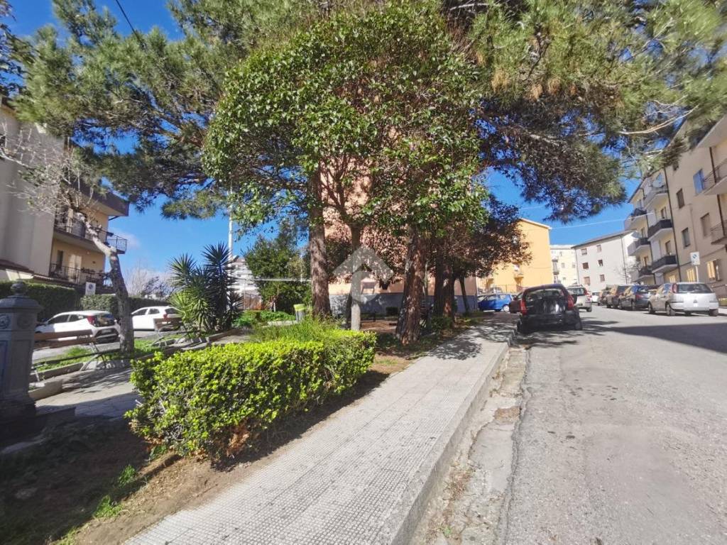 Appartamento a Catanzaro in VIA ANTONIO GRAMSCI, 42 - Foto 3
