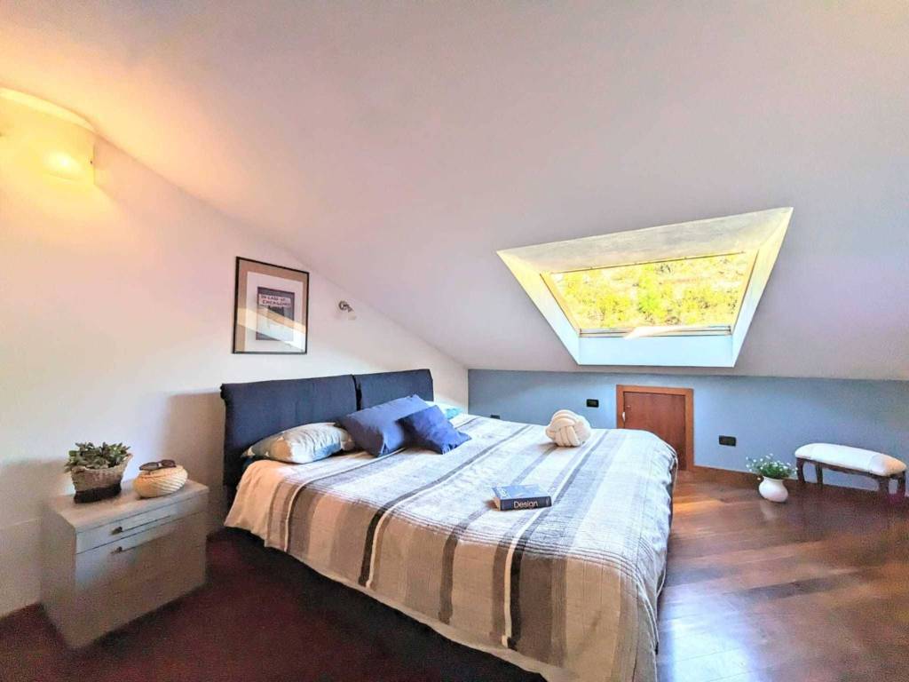 Appartamento a Deiva marina in Via Battaglione I. Zinara, 21 - Foto 3