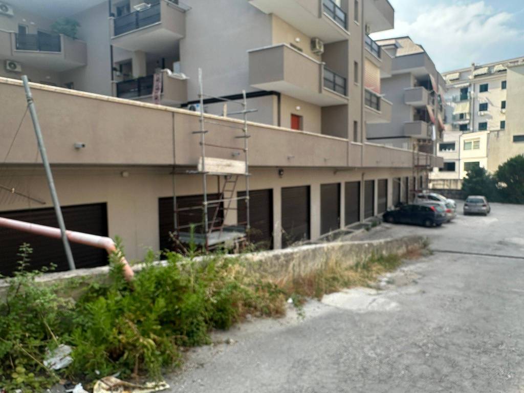 Immobile a Caserta in Viale Abramo Lincoln - Foto 2