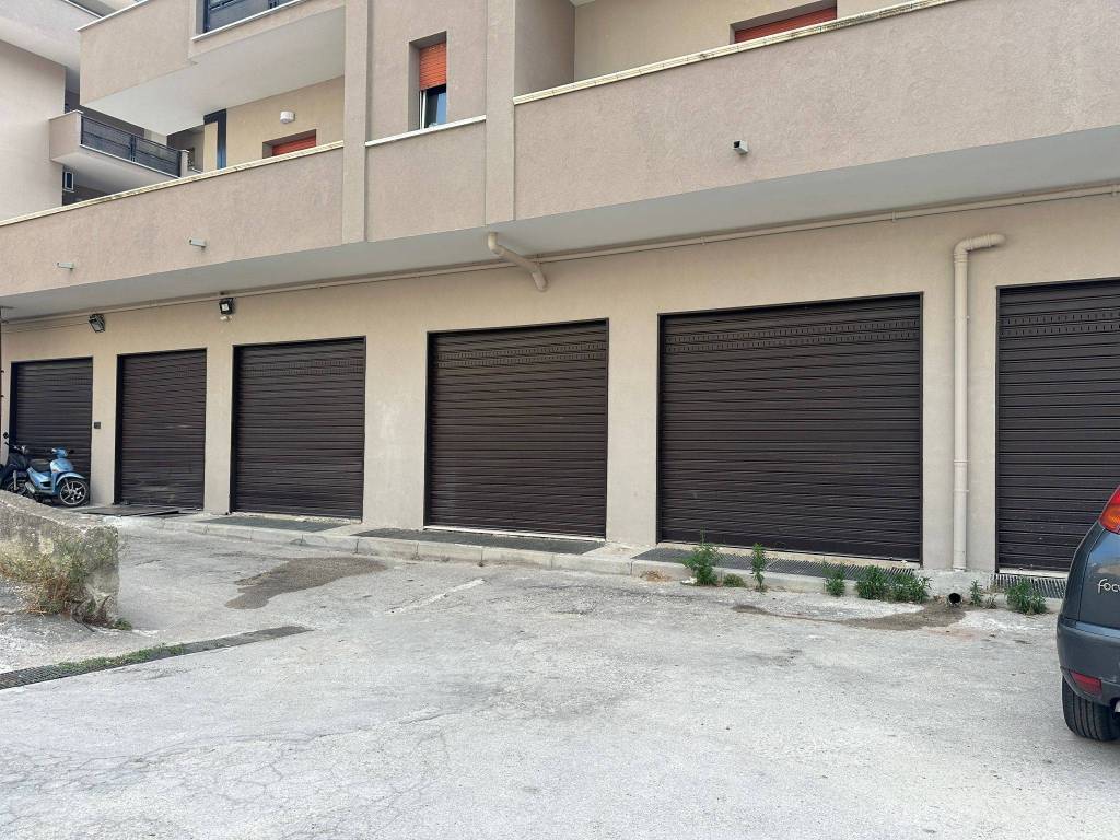 Immobile a Caserta in Viale Abramo Lincoln - Foto 3