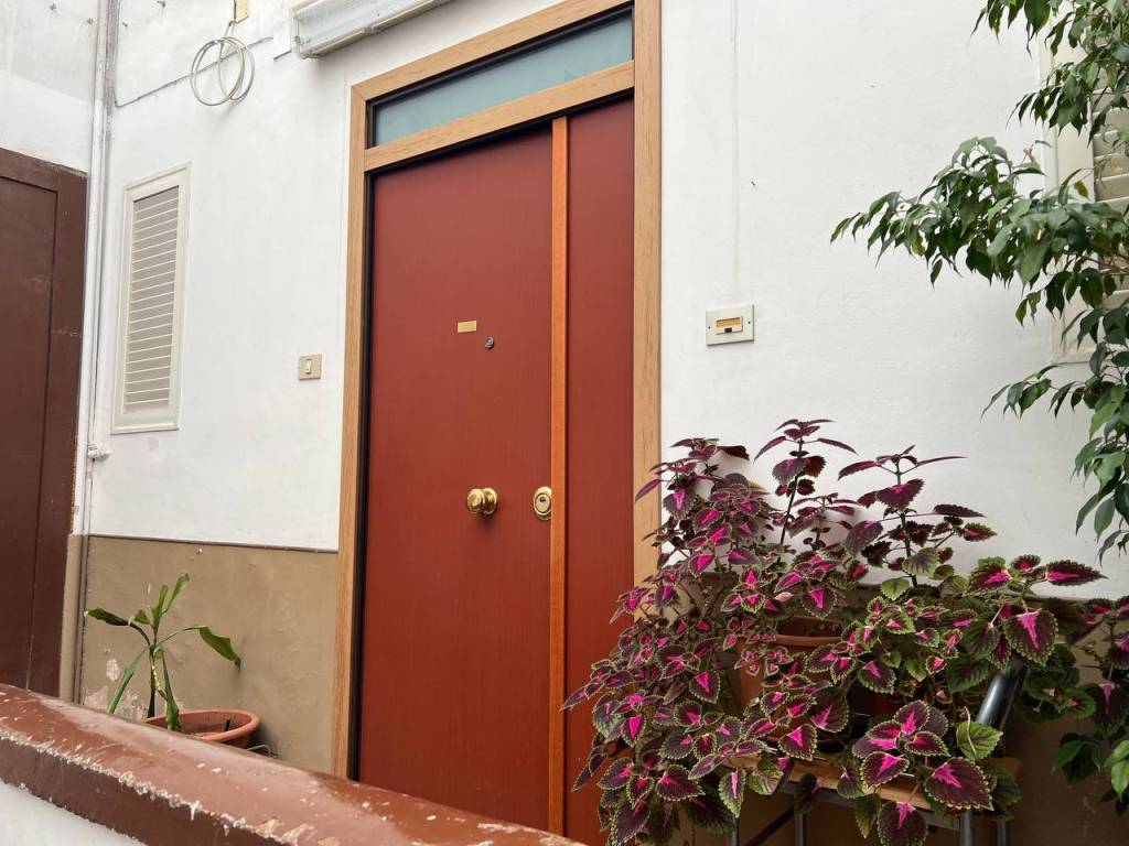 Appartamento a Taranto in Via Tito Minniti, 6 - Foto 2