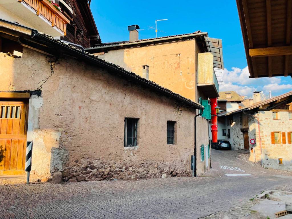 Casa indipendente a Ville di fiemme in Via Cavada, 8 - Foto 3