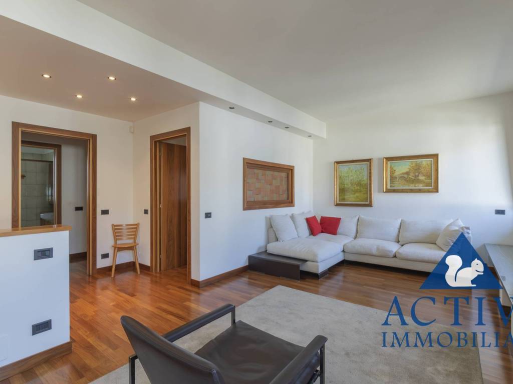 Villa a Olgiate olona in Via Arezzo, 7 - Foto 3
