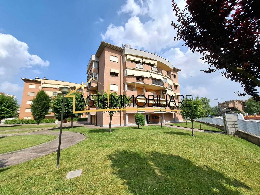 Appartamento a Asti in Via Ecclesia, 10 - Foto 2
