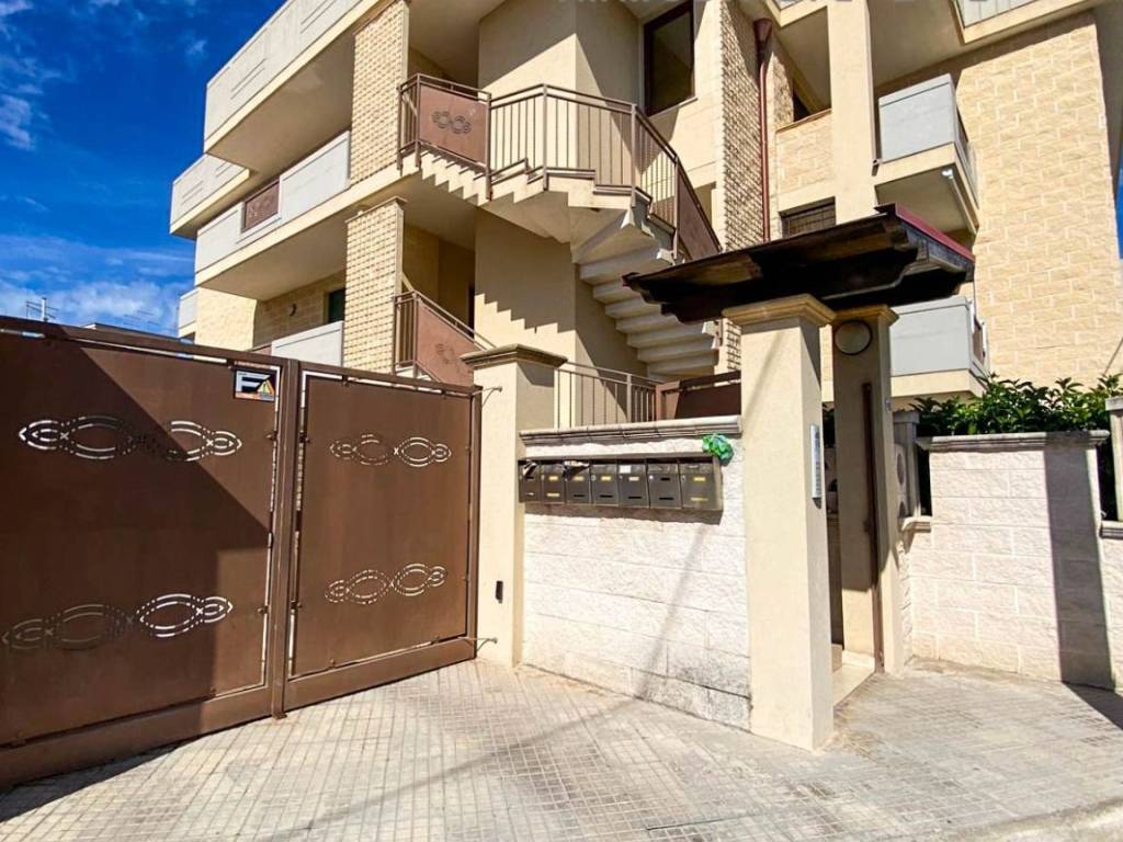 Attico / mansarda a Pulsano in Via Scorcola - Foto 3