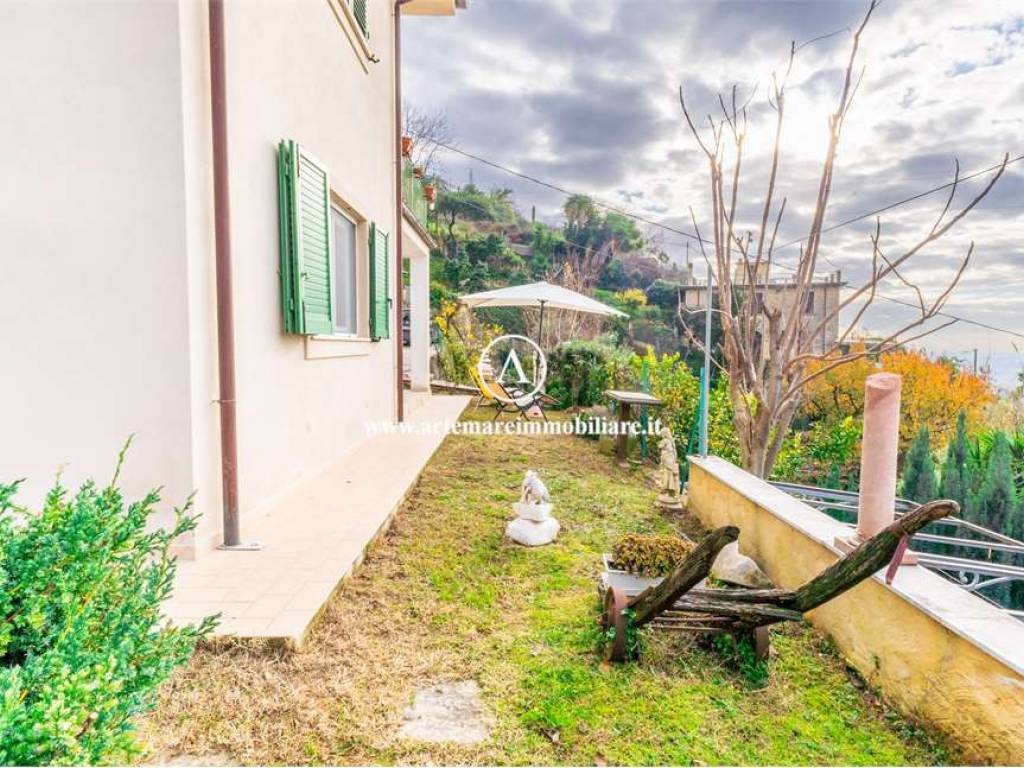Villa a Pietrasanta in Via Casitglione - Foto 4
