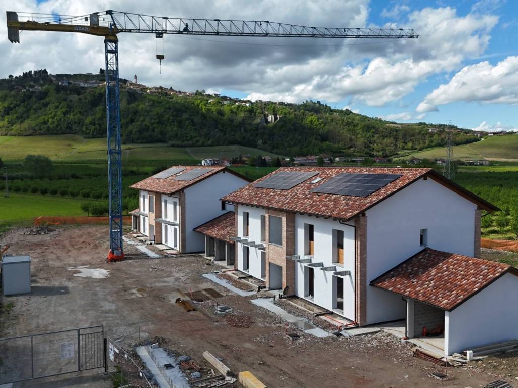 Appartamento a Alba in Corso Fratelli Bandiera, 21 - Foto 2