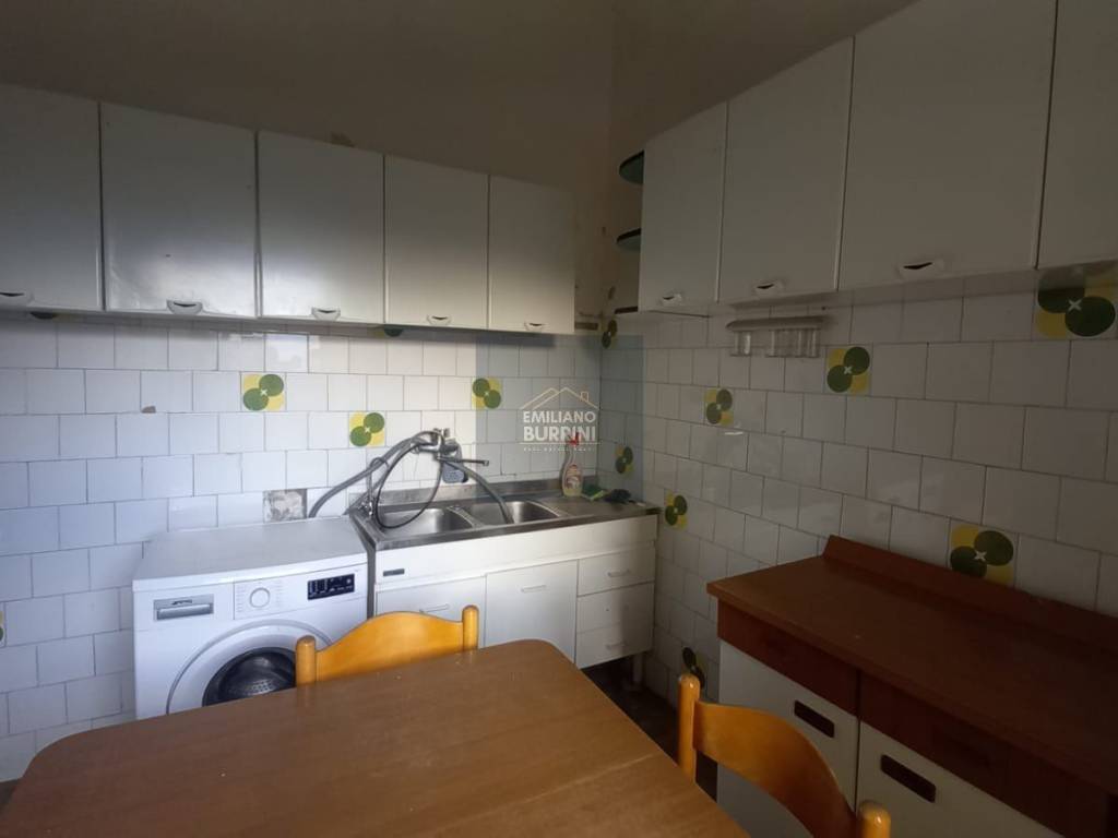 Appartamento a Terni in Via Fratelli Rosselli - Foto 5