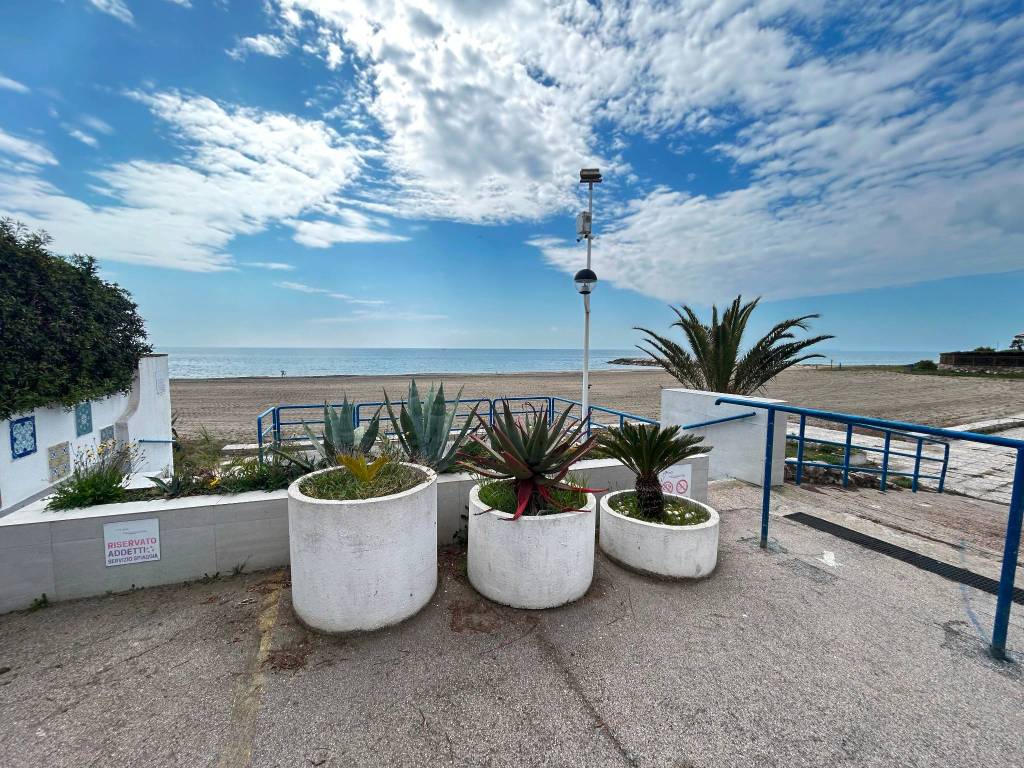 Villa a San felice circeo in Via Terracina - Foto 3