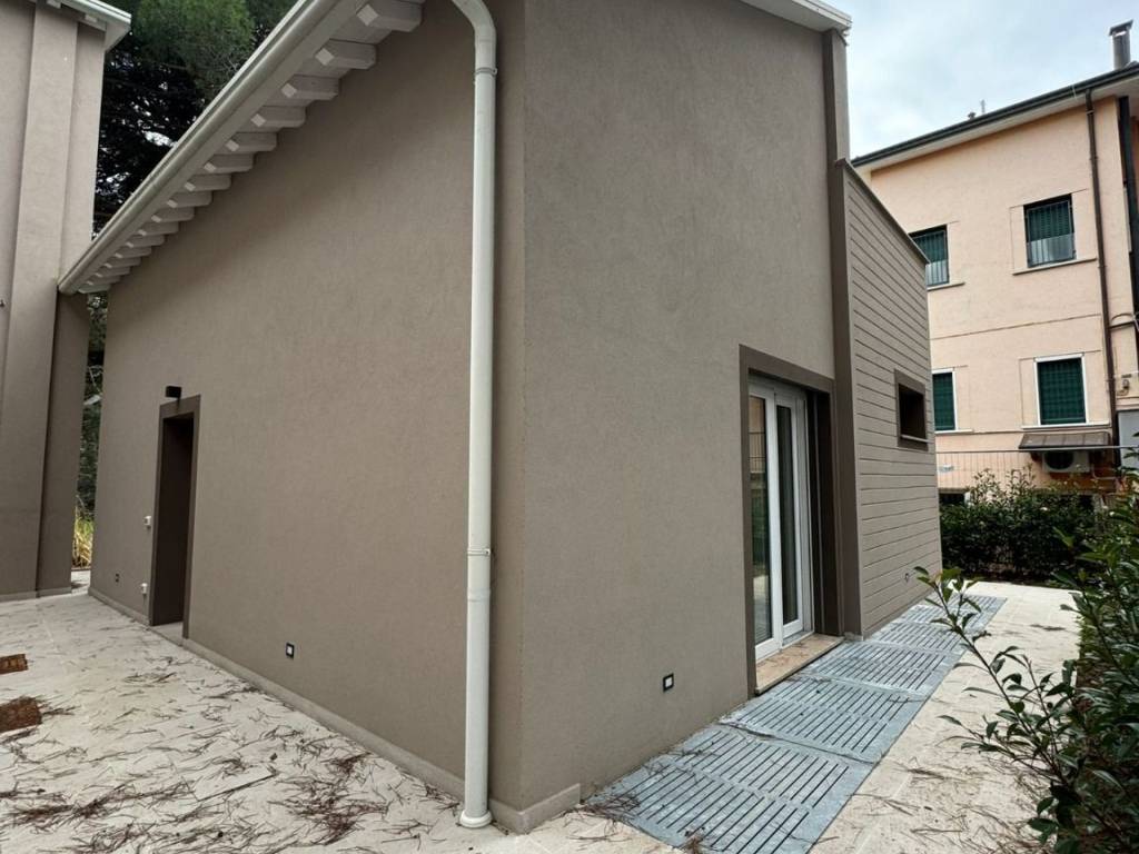 Villa a Cervia in Viale Vittorio Veneto - Foto 2