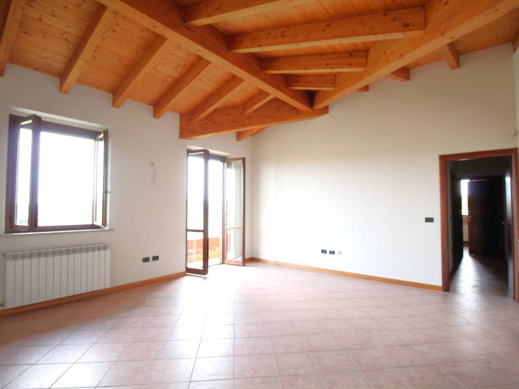 Appartamento a Goito in Via Divisione Acqui, 41 - Foto 2