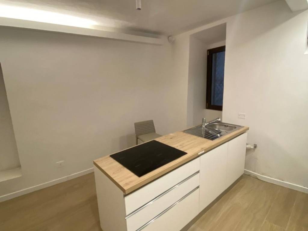Casa indipendente a Corciano in Corso Cardinale Rotelli - Foto 2