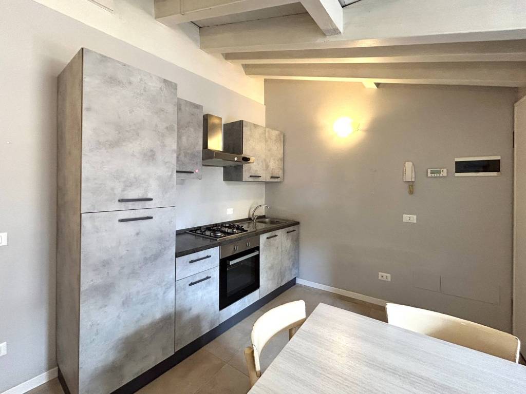Appartamento a Comezzano-cizzago in Via 4 Novembre - Foto 5
