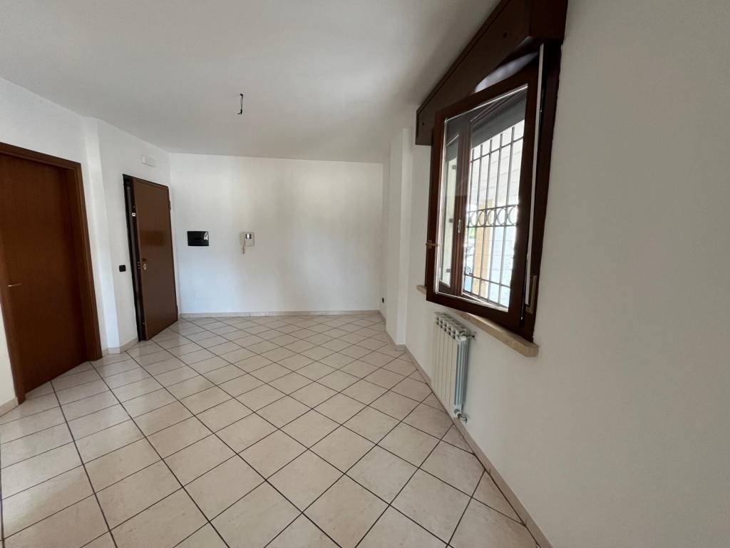 Appartamento a Latina in Via San Carlo da Sezze - Foto 3