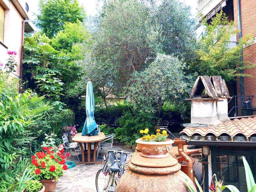 Casa indipendente a Firenze in Via Pistoiese - Foto 3